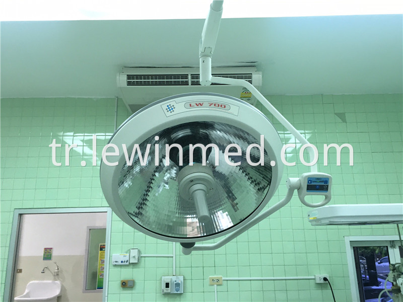 Medical equipment round lamp head halogen light